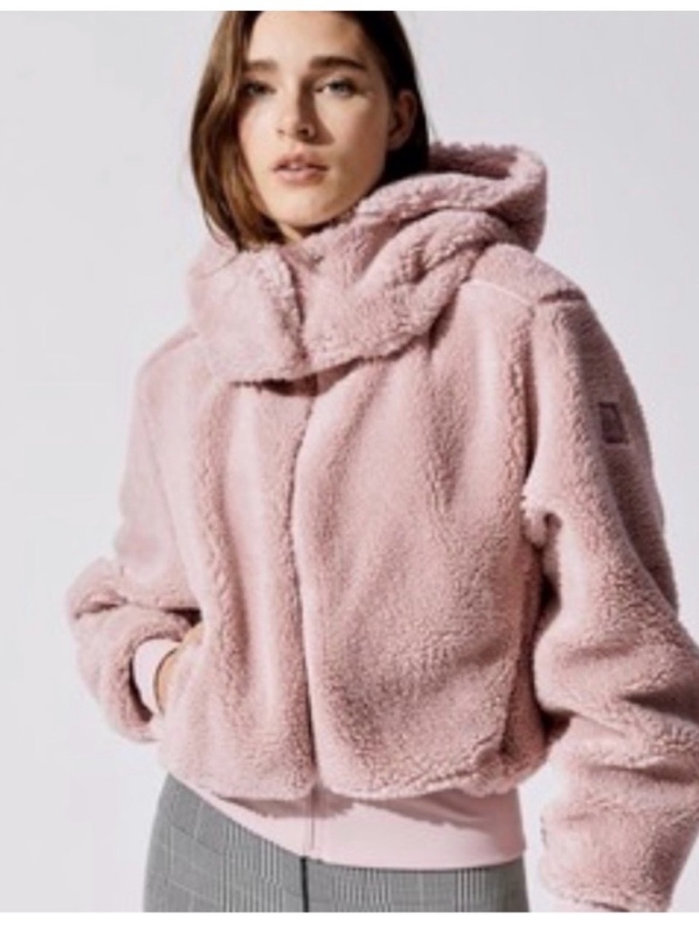 ALO Yoga Plush Sherpa Jacket with Detachable Hood in Dusty Rose